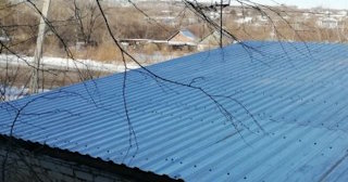 Демонтаж поликарбоната с крыши в Ростове - услуги по доступной цене от 629 рублей